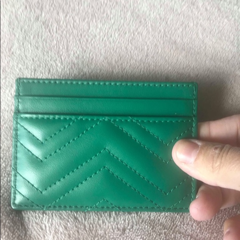 SOLD Gucci authentic card holder - Picture 2 of 6